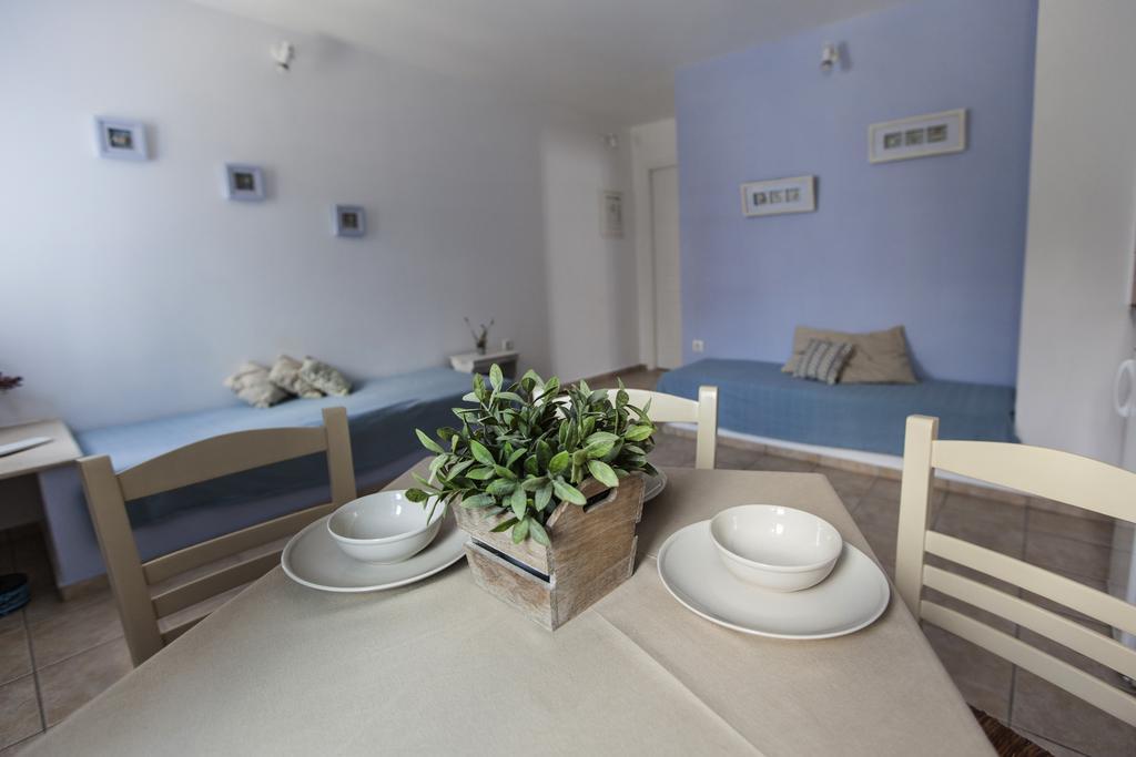Astarti Apartments Livadi  Exterior photo